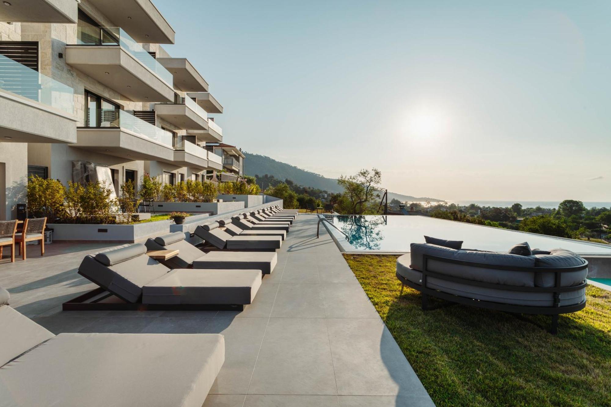 Toska Tower Aparthotel Chrysi Ammoudia Exterior photo